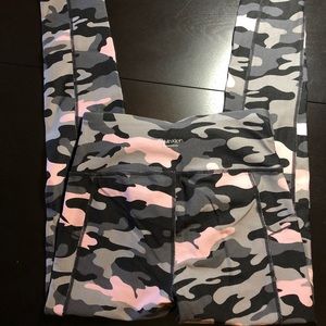 Calvin Klein Pink Camo Leggings Xs 